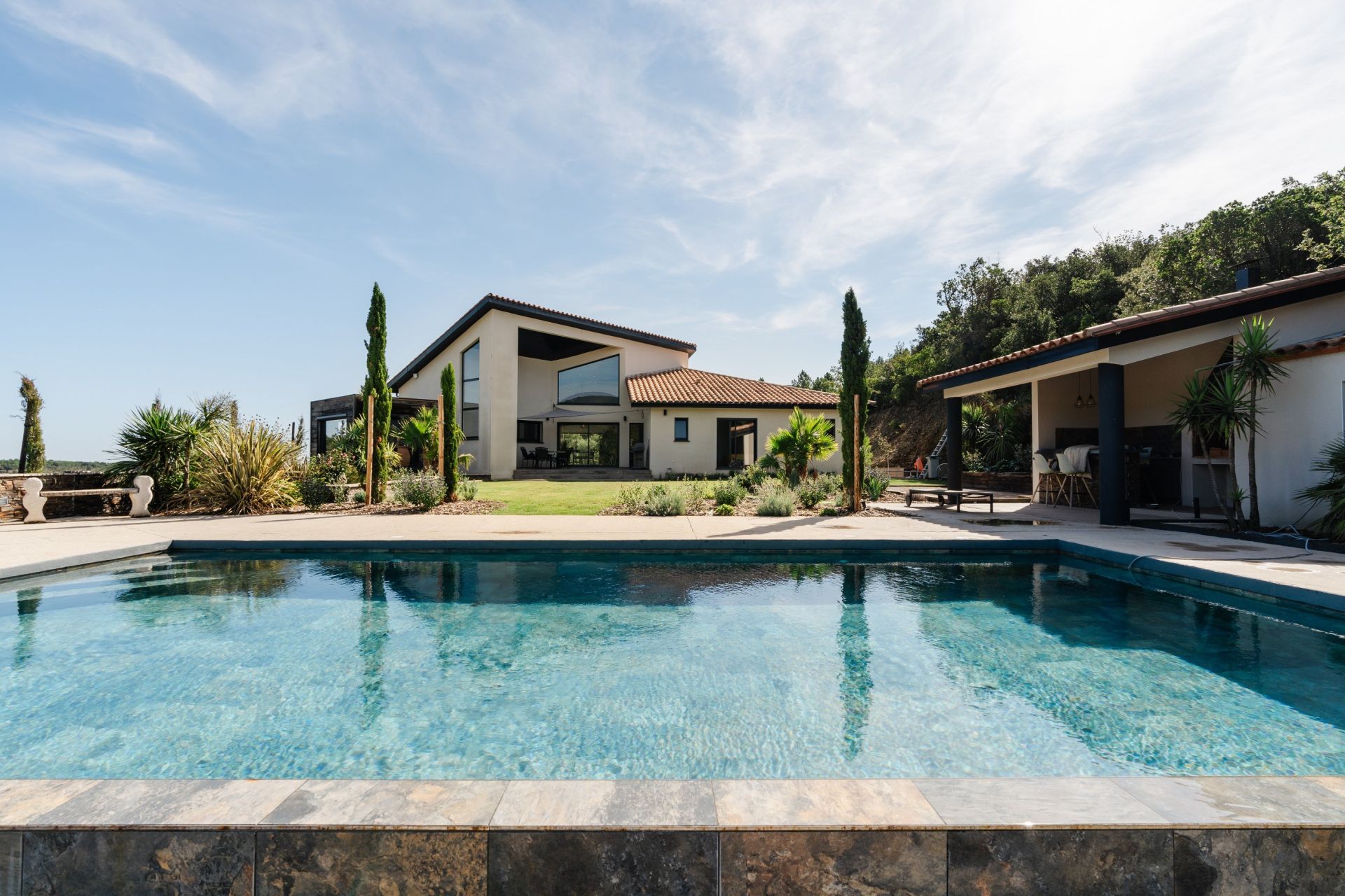 luxury house 6 Rooms for sale on THUIR (66300)
