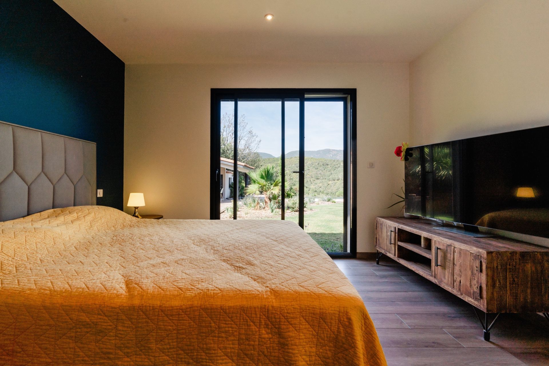 luxury house 6 Rooms for sale on THUIR (66300)