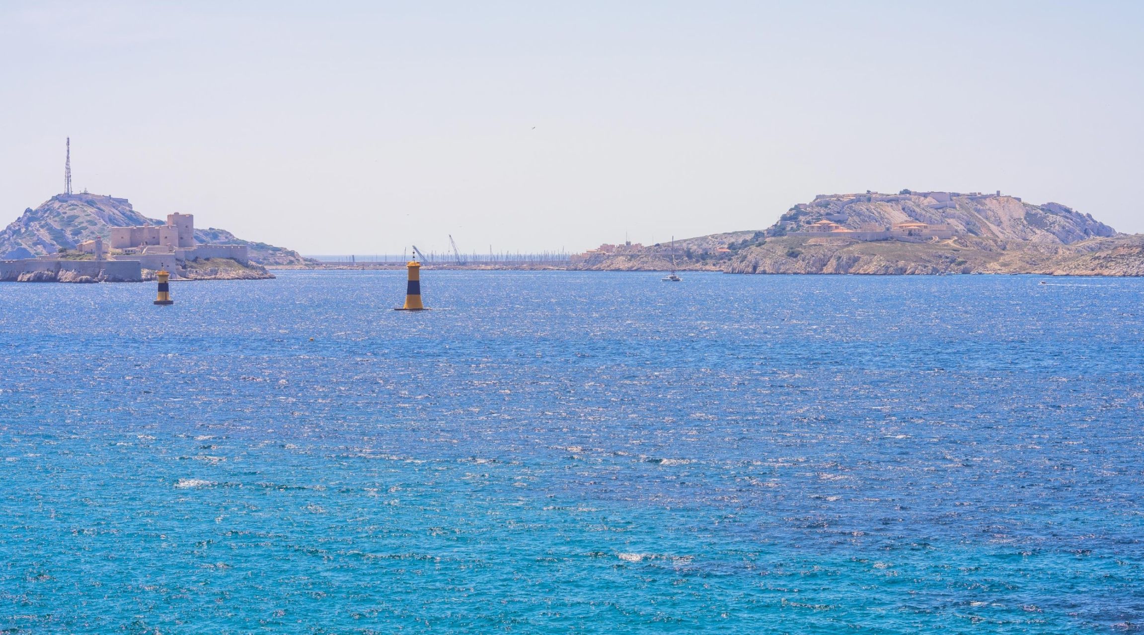 townhouse 6 Rooms for sale on MARSEILLE (13007)