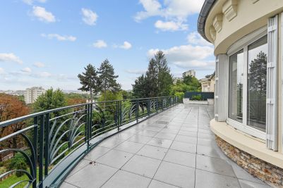 Vente Maison de luxe Saint-Cloud 10 Pièces 440 m²
