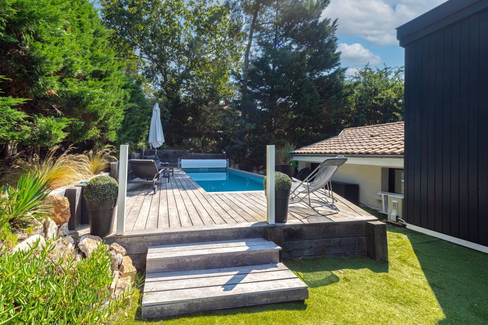 luxury house 5 Rooms for sale on ARCACHON (33120)