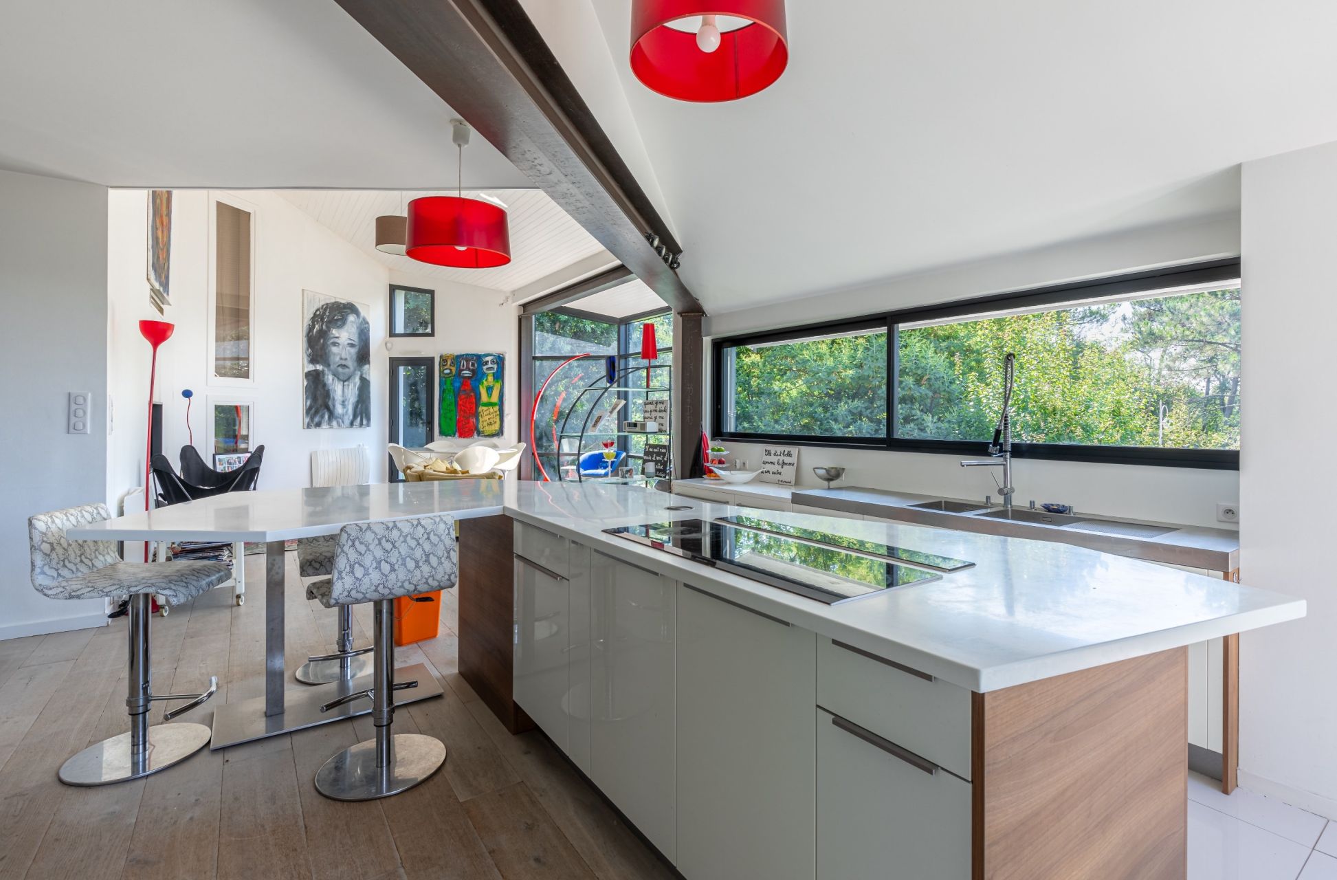 luxury house 5 Rooms for sale on ARCACHON (33120)