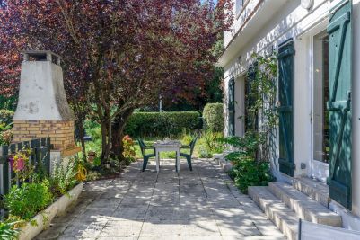 Sale Luxury house La Baule 6 Rooms 109 m²