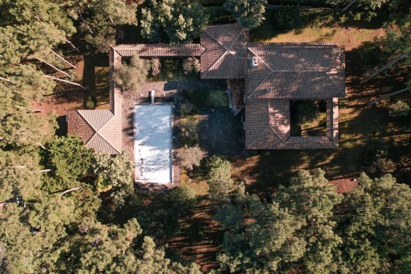 Sale Luxury house Les Mathes 7 Rooms 220 m²