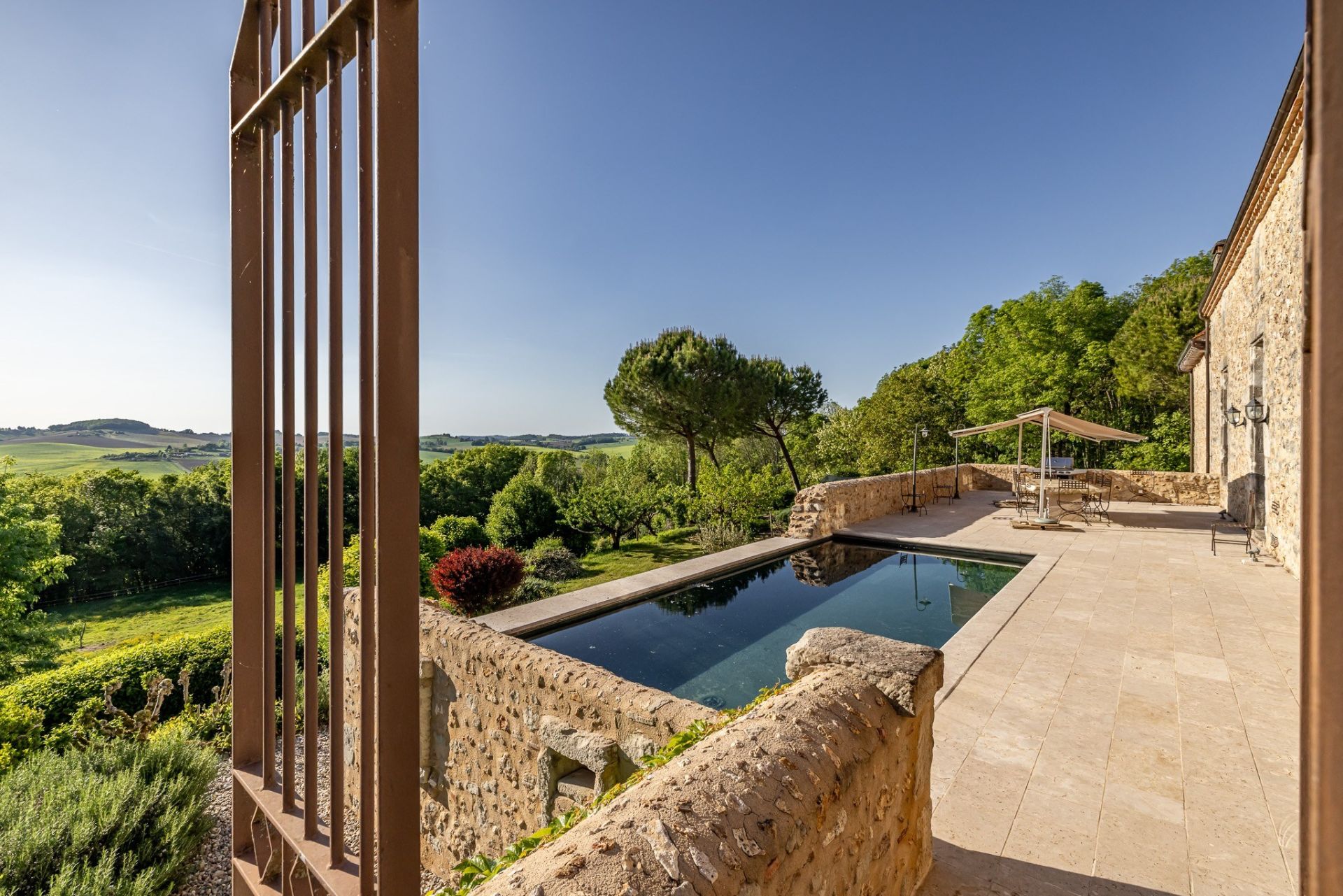 maison de luxe 28 Pièces en vente sur VILLENEUVE SUR LOT (47300)