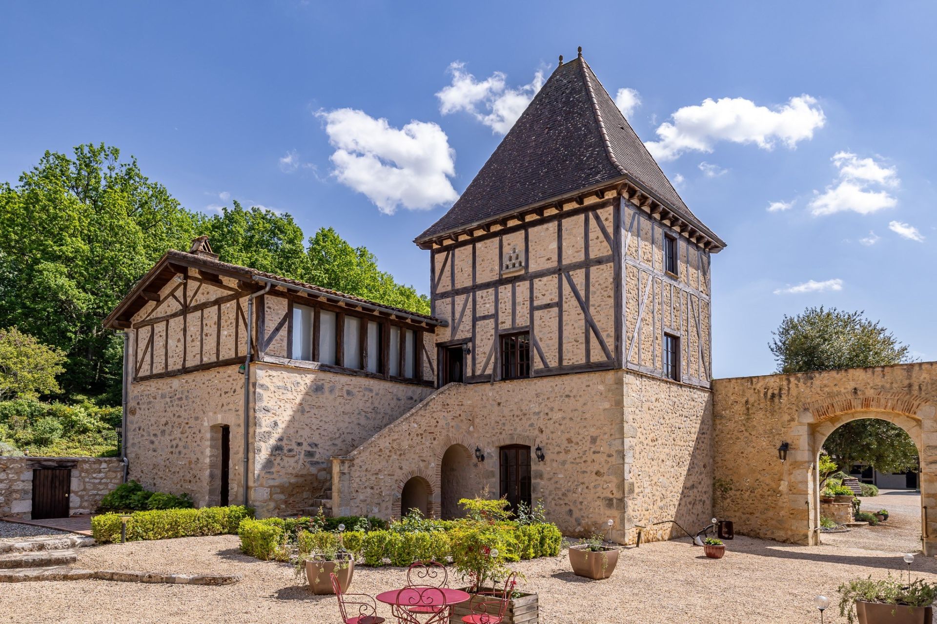 maison de luxe 28 Pièces en vente sur VILLENEUVE SUR LOT (47300)