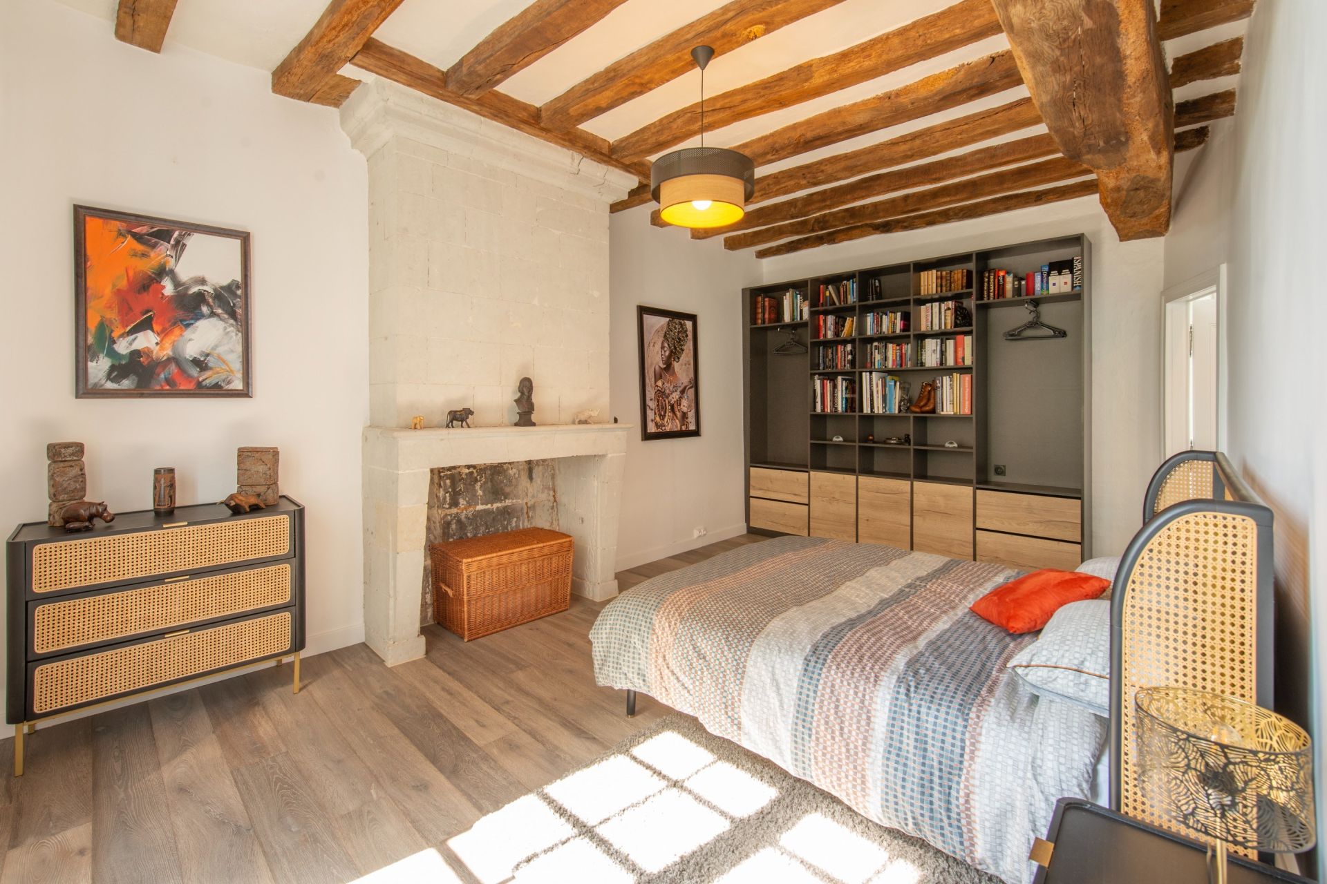 mansion 12 Rooms for sale on ANGERS (49000)