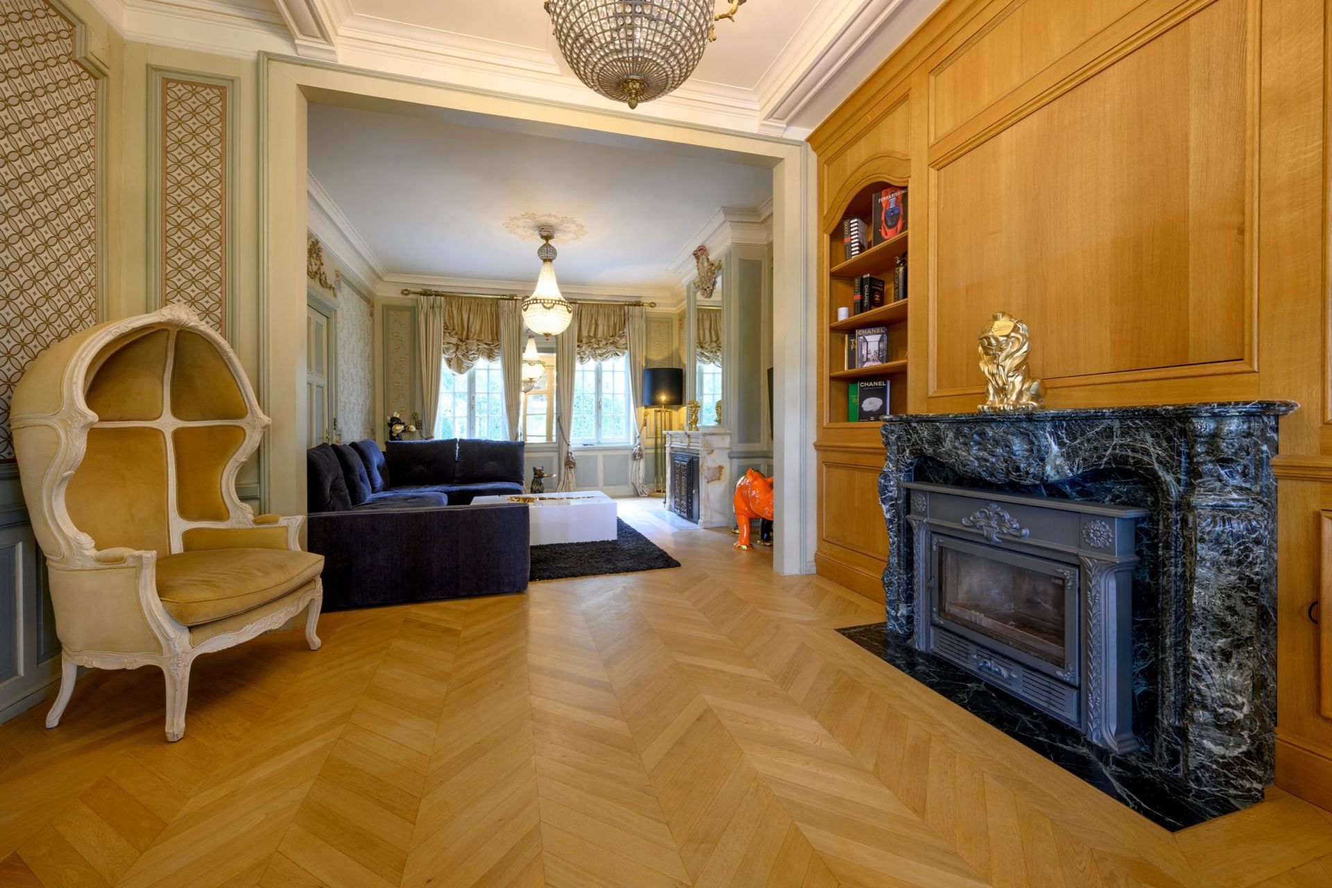 castle 13 Rooms for sale on MERIGNIES (59710)