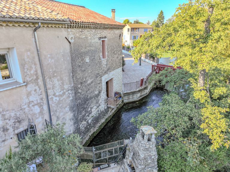 maison de luxe 8 Pièces en vente sur L ISLE SUR LA SORGUE (84800)