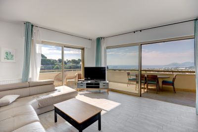 Sale Luxury apartment Le Cannet 3 Rooms 105 m²