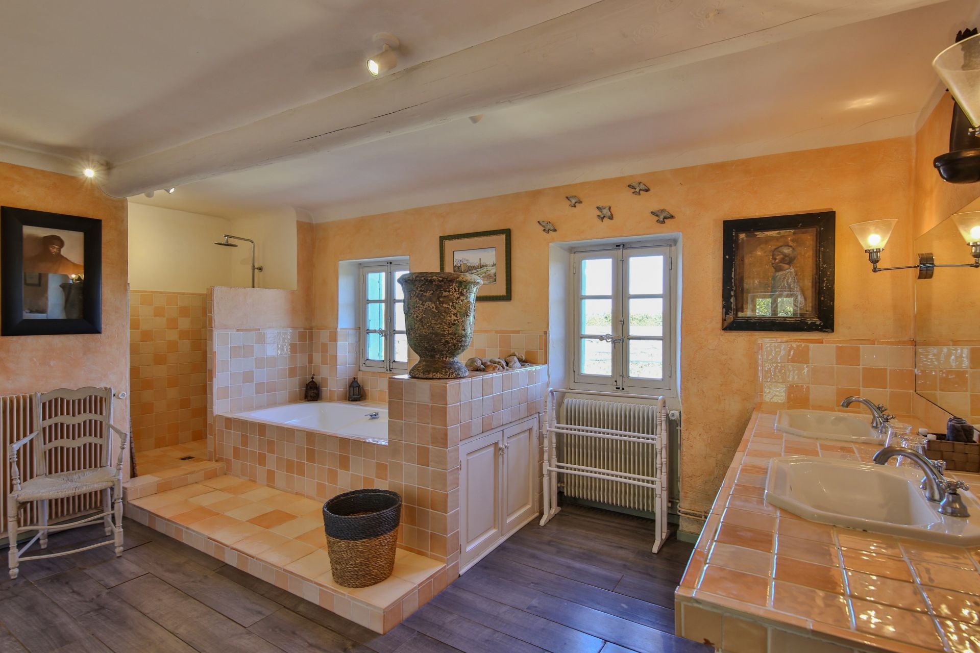 maison de luxe 15 Pièces en vente sur L ISLE SUR LA SORGUE (84800)