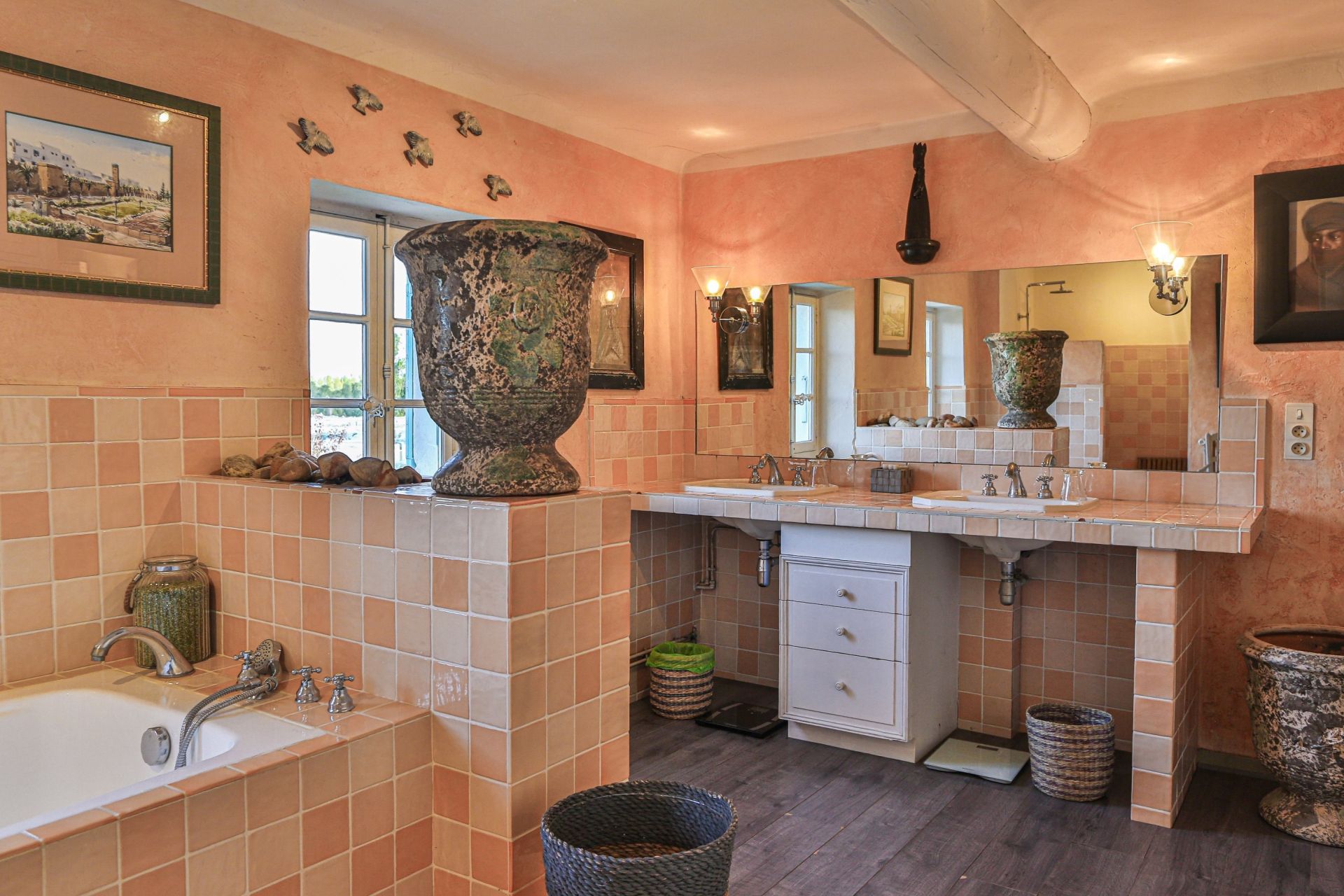 maison de luxe 15 Pièces en vente sur L ISLE SUR LA SORGUE (84800)