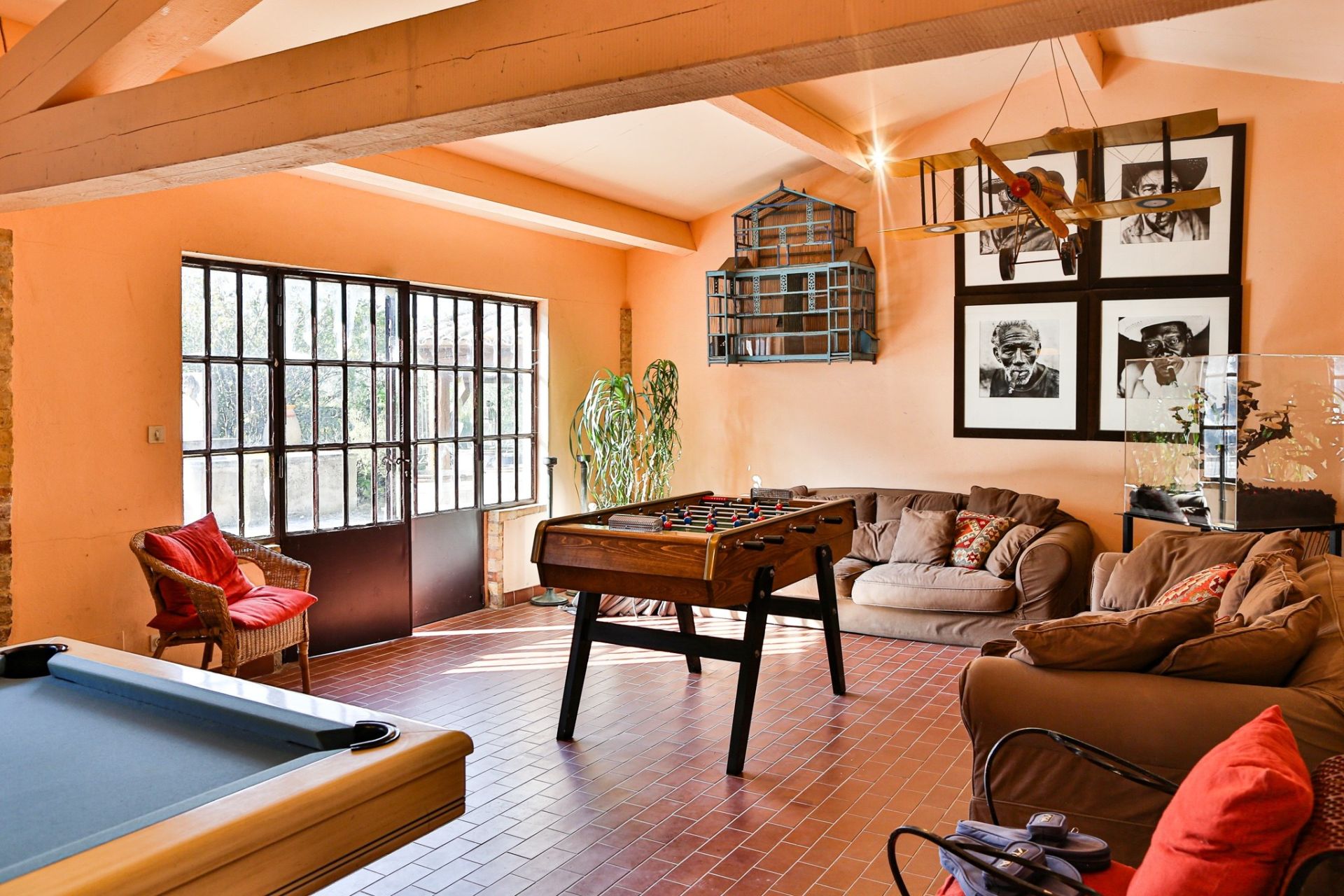 luxury house 15 Rooms for sale on LES VIGNERES (84300)