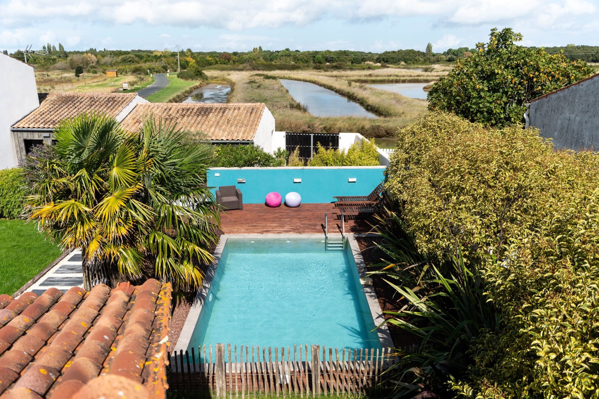 luxury house 7 Rooms for sale on DOLUS D OLERON (17550)