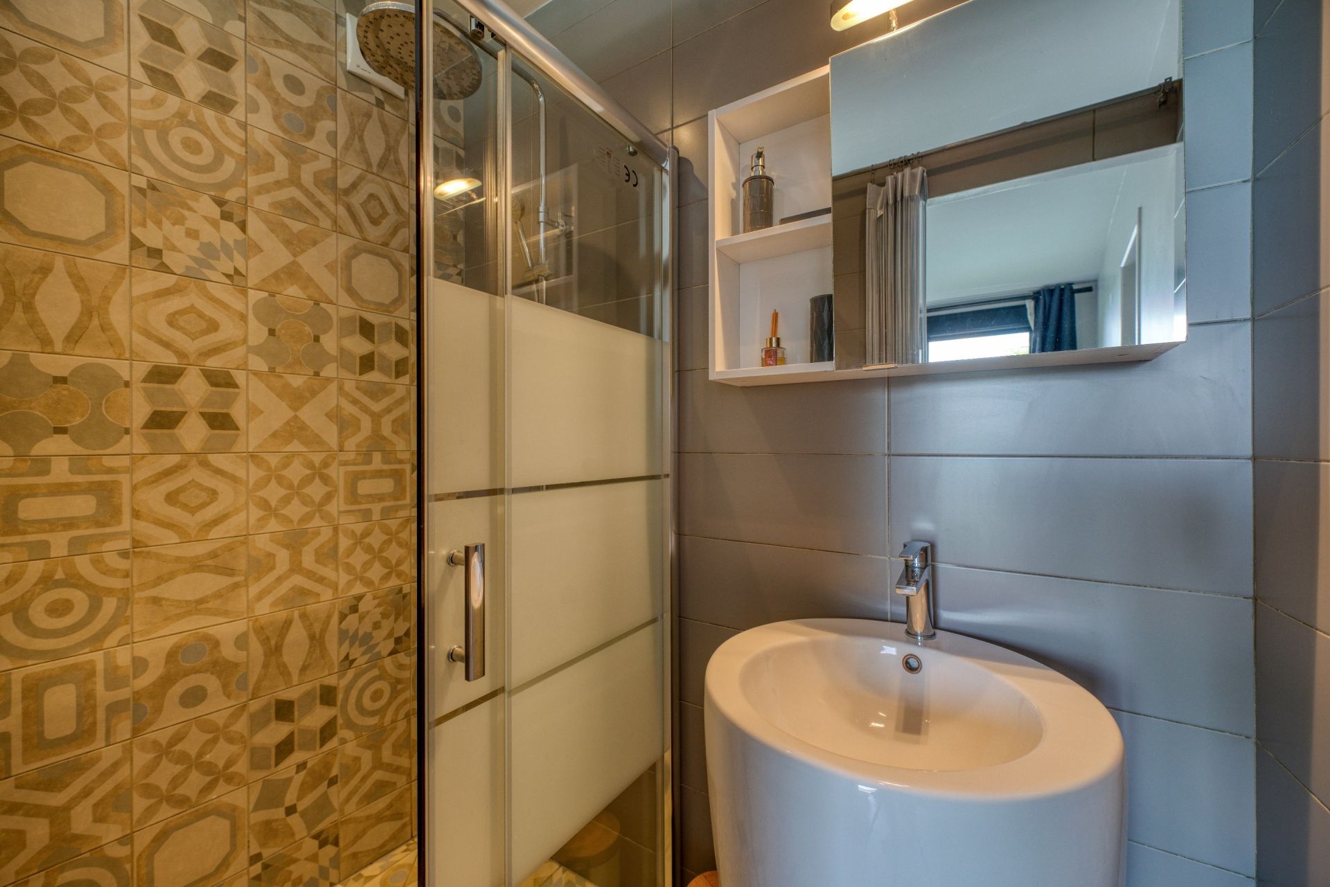 luxury house 7 Rooms for sale on DOLUS D OLERON (17550)