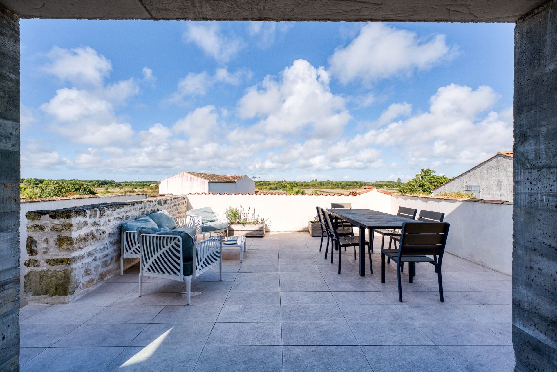 luxury house 7 Rooms for sale on DOLUS D OLERON (17550)