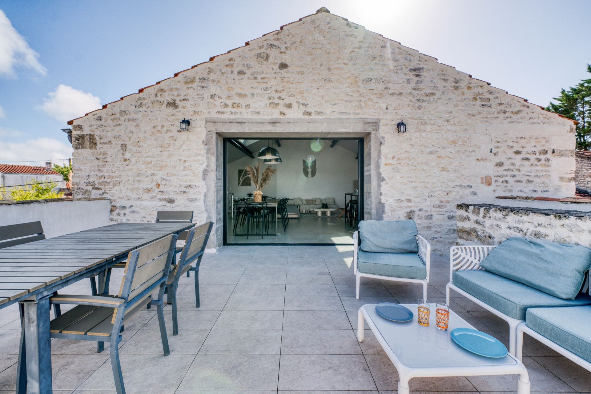 luxury house 7 Rooms for sale on DOLUS D OLERON (17550)