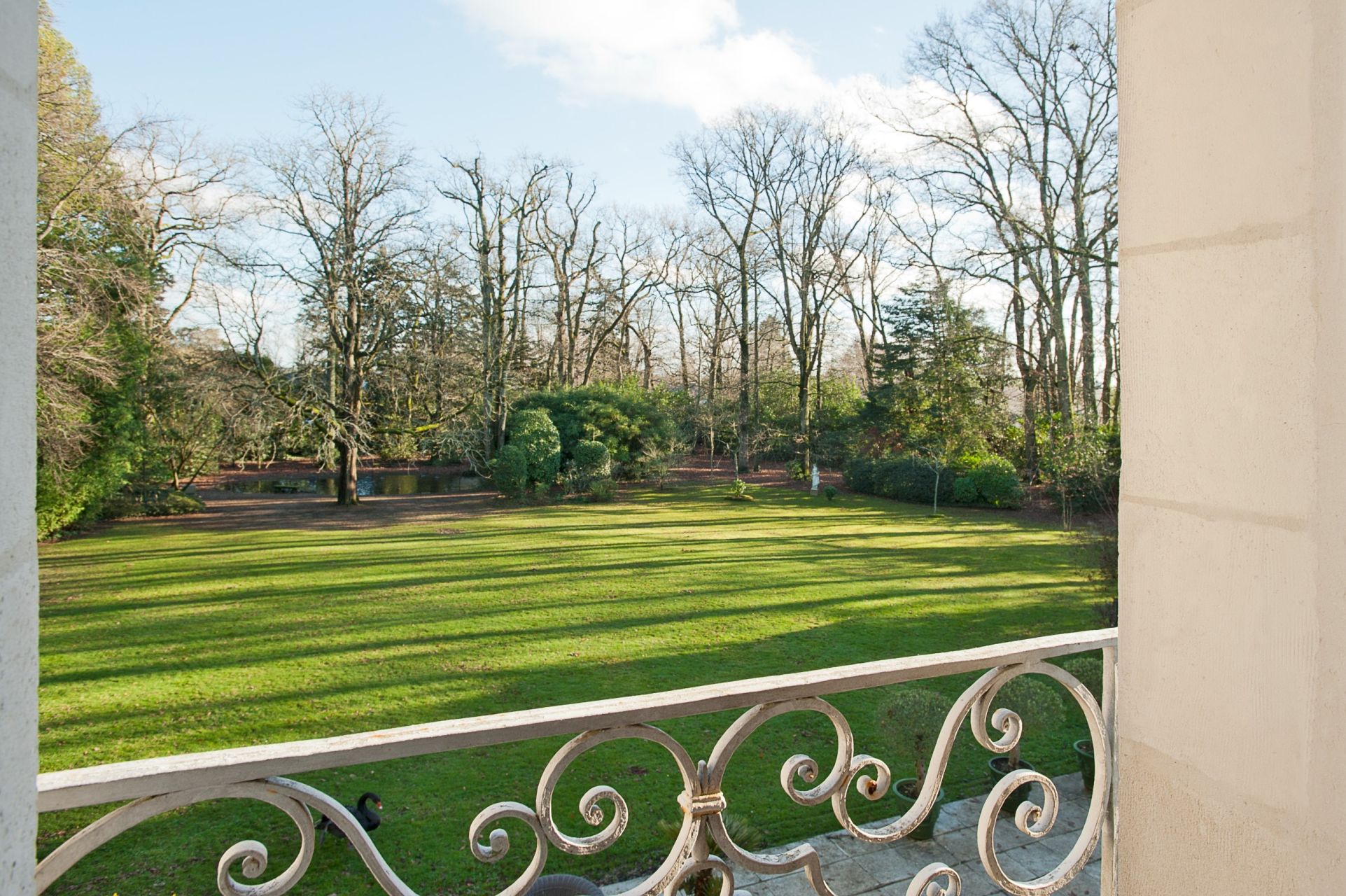 maison de maître 21 Pièces en vente sur LA CHAPELLE SUR ERDRE (44240)