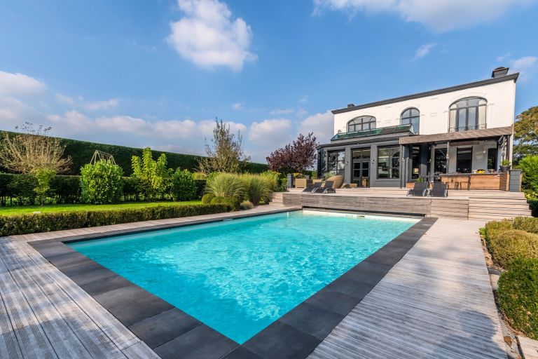maison de luxe 12 Pièces en vente sur DEULEMONT (59890)