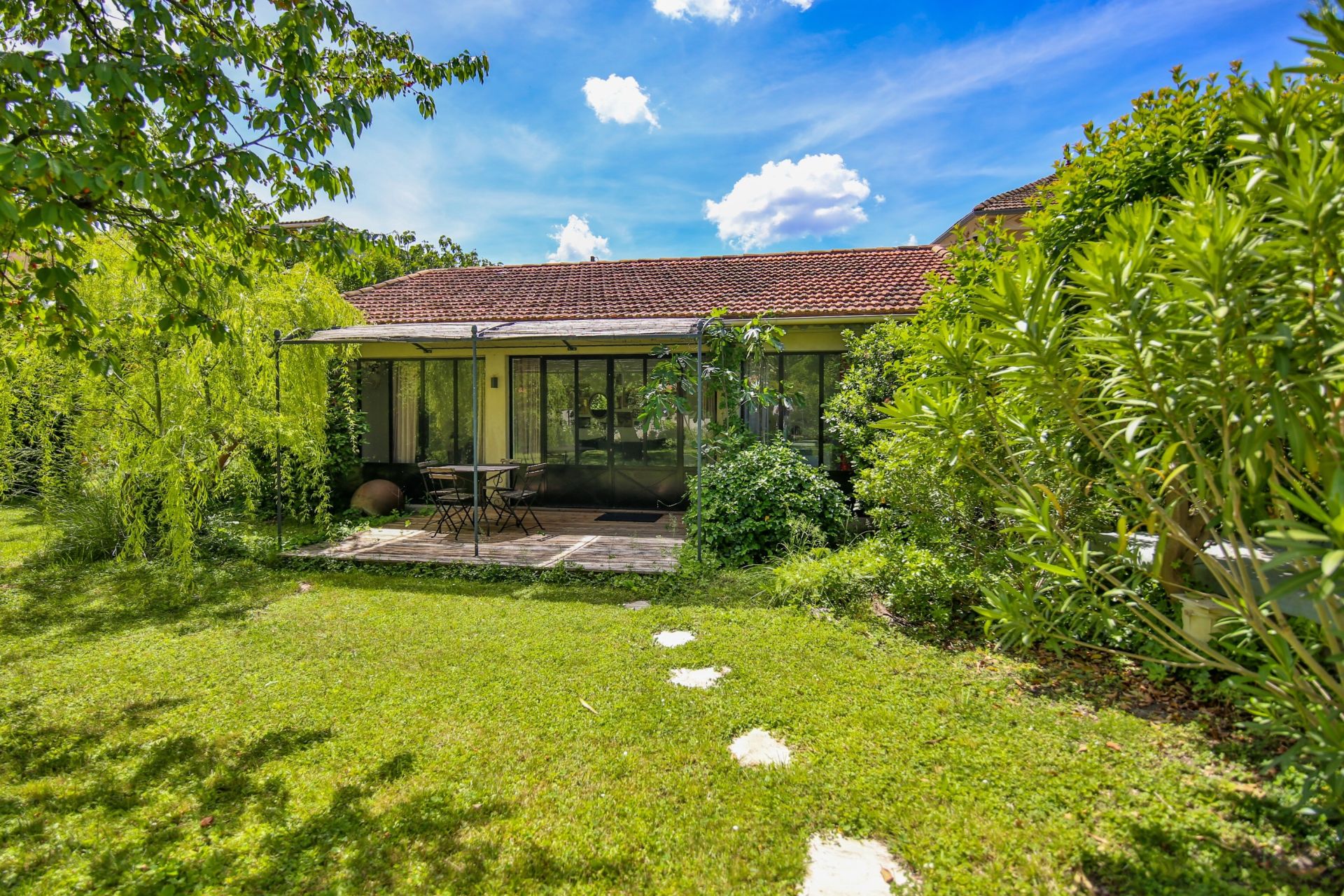 maison de luxe 12 Pièces en vente sur L ISLE SUR LA SORGUE (84800)