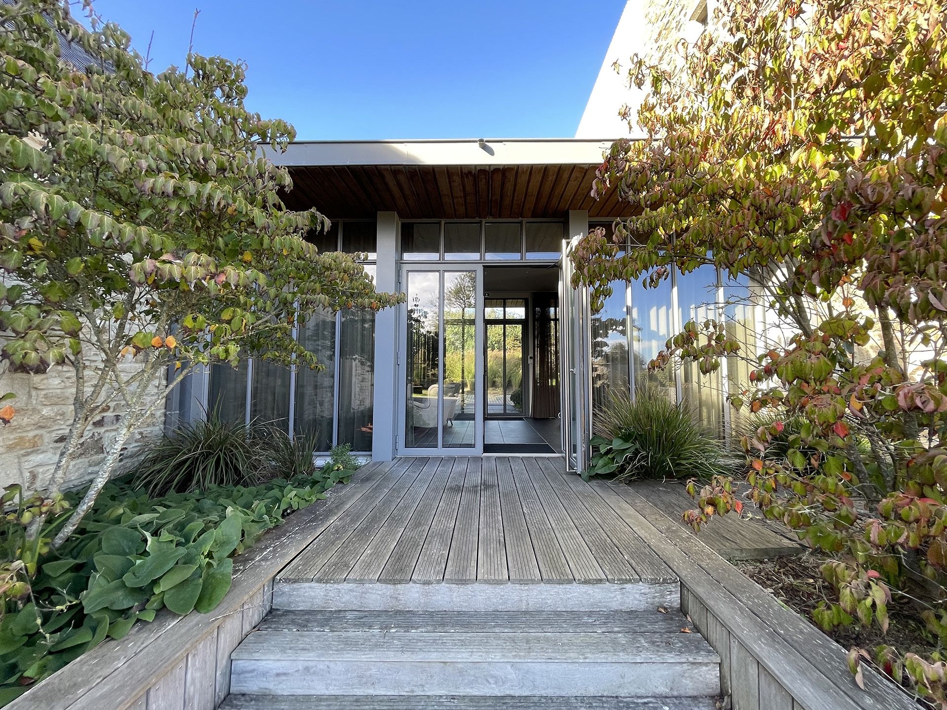 luxury house 20 Rooms for sale on LANDEDA (29870)