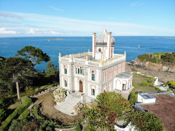 Sale Luxury villa Saint-Quay-Portrieux 10&nbsp;Rooms 330&nbsp;m²