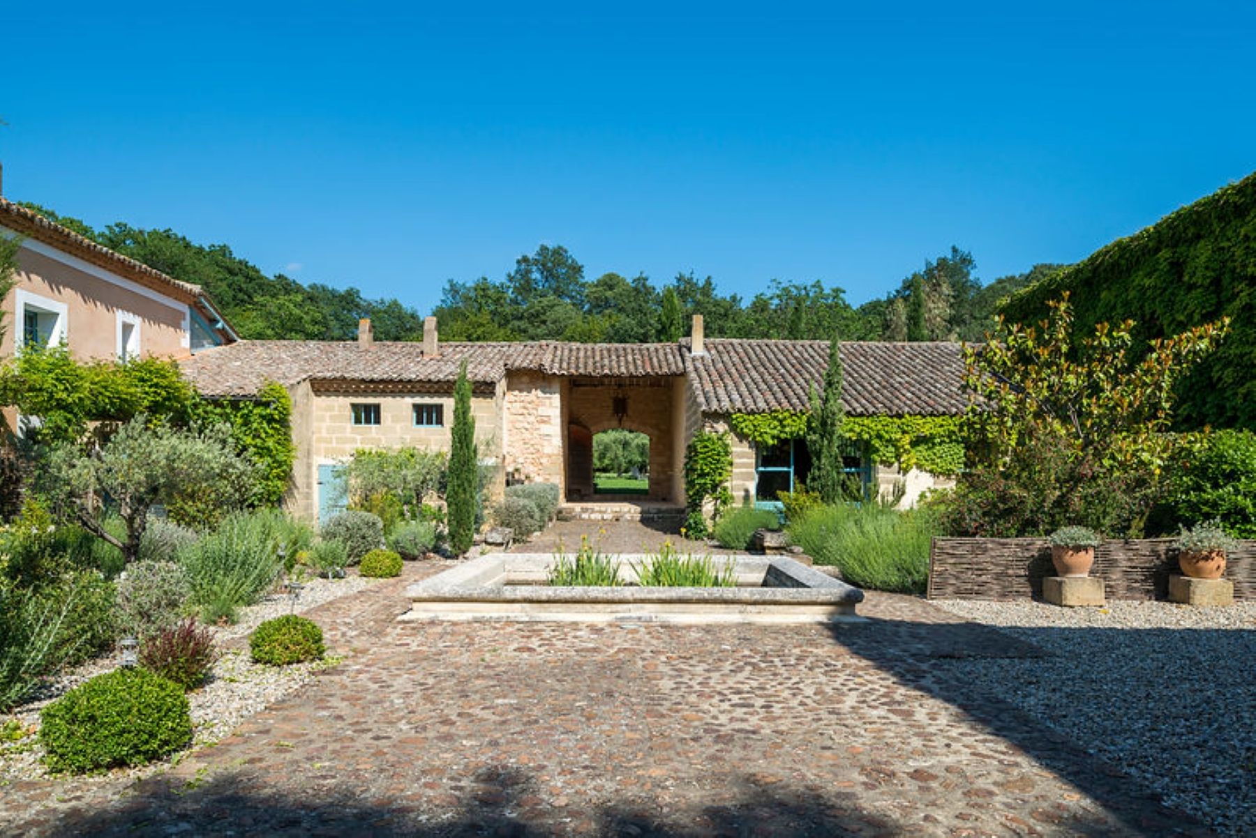 propriété de luxe 20 Pièces en vente sur UZES (30700)