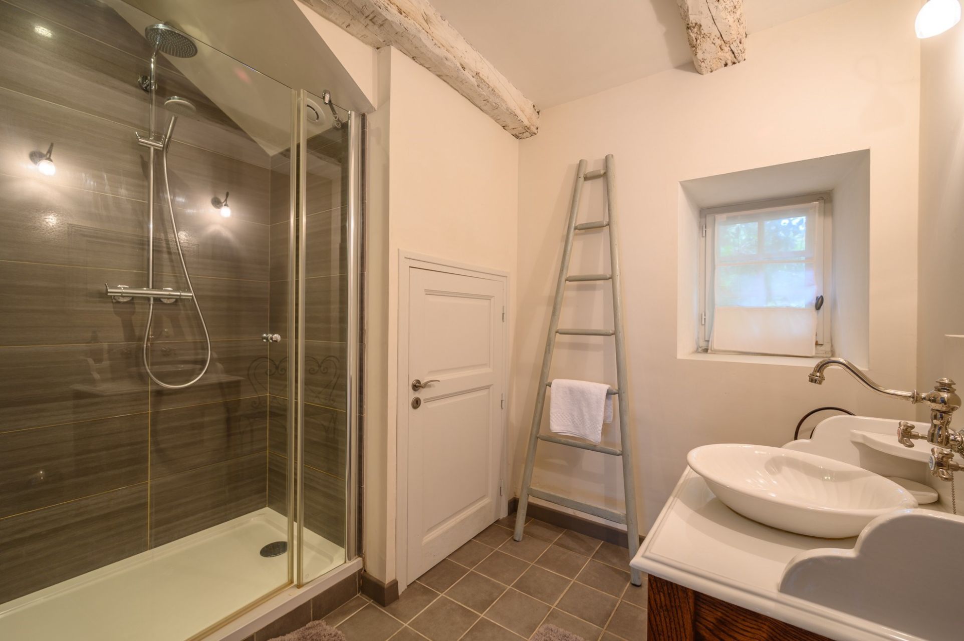 maison de luxe 8 Pièces en vente sur PLUVIGNER (56330)