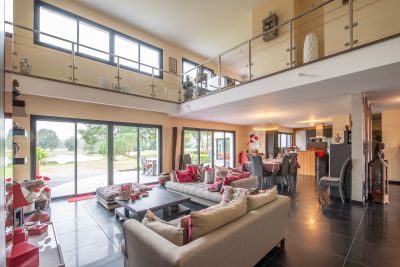 Vente Maison contemporaine Nesmy 7 Pièces 296 m²