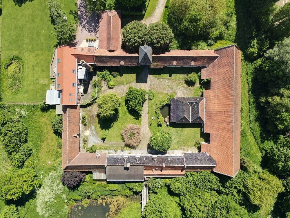 maison de luxe 10 Pièces en vente sur SAILLY LEZ LANNOY (59390)