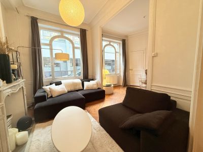 Sale Luxury apartment Lille 3&nbsp;Rooms 83&nbsp;m²