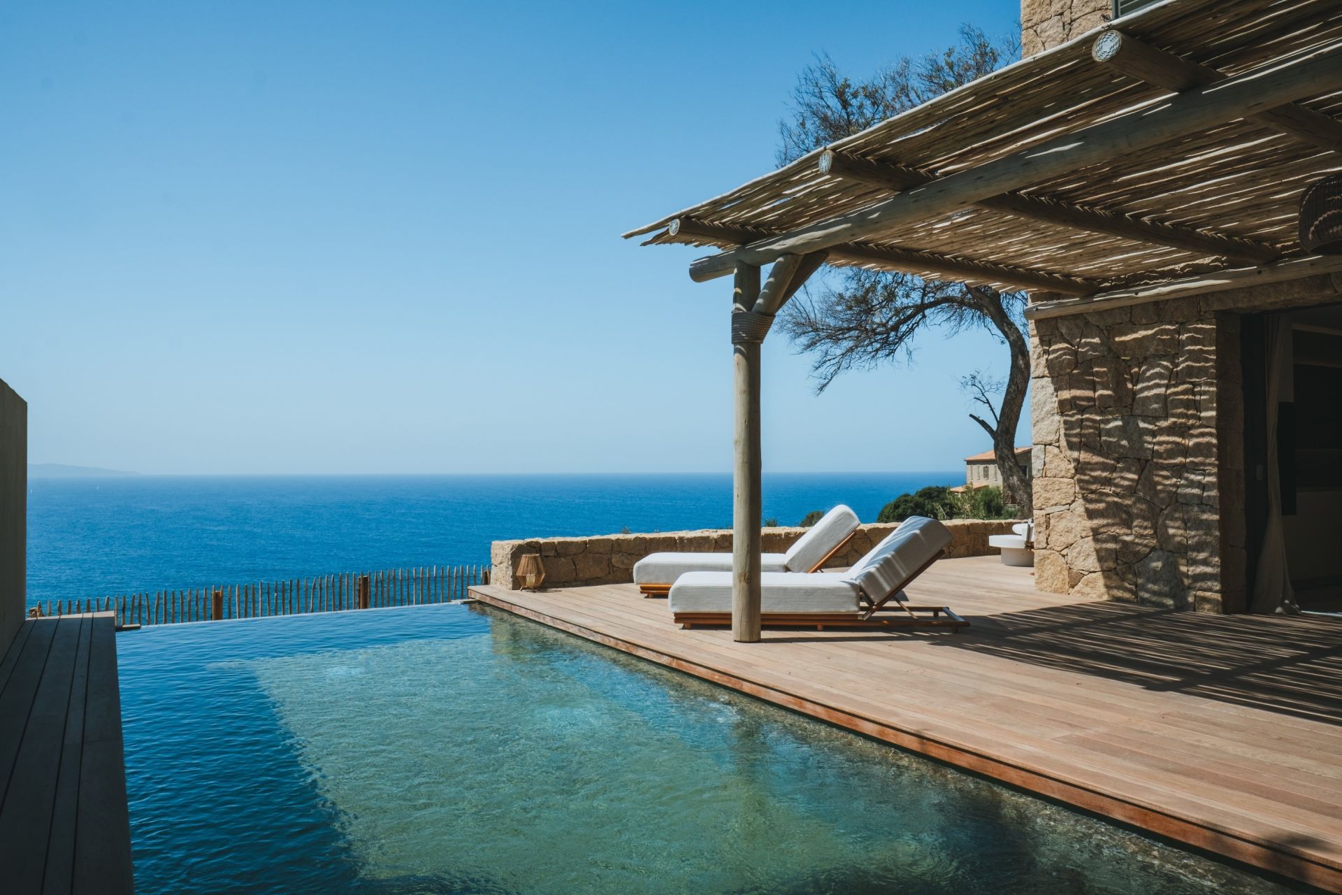 luxury house 6 Rooms for seasonal rent on AJACCIO (20000)