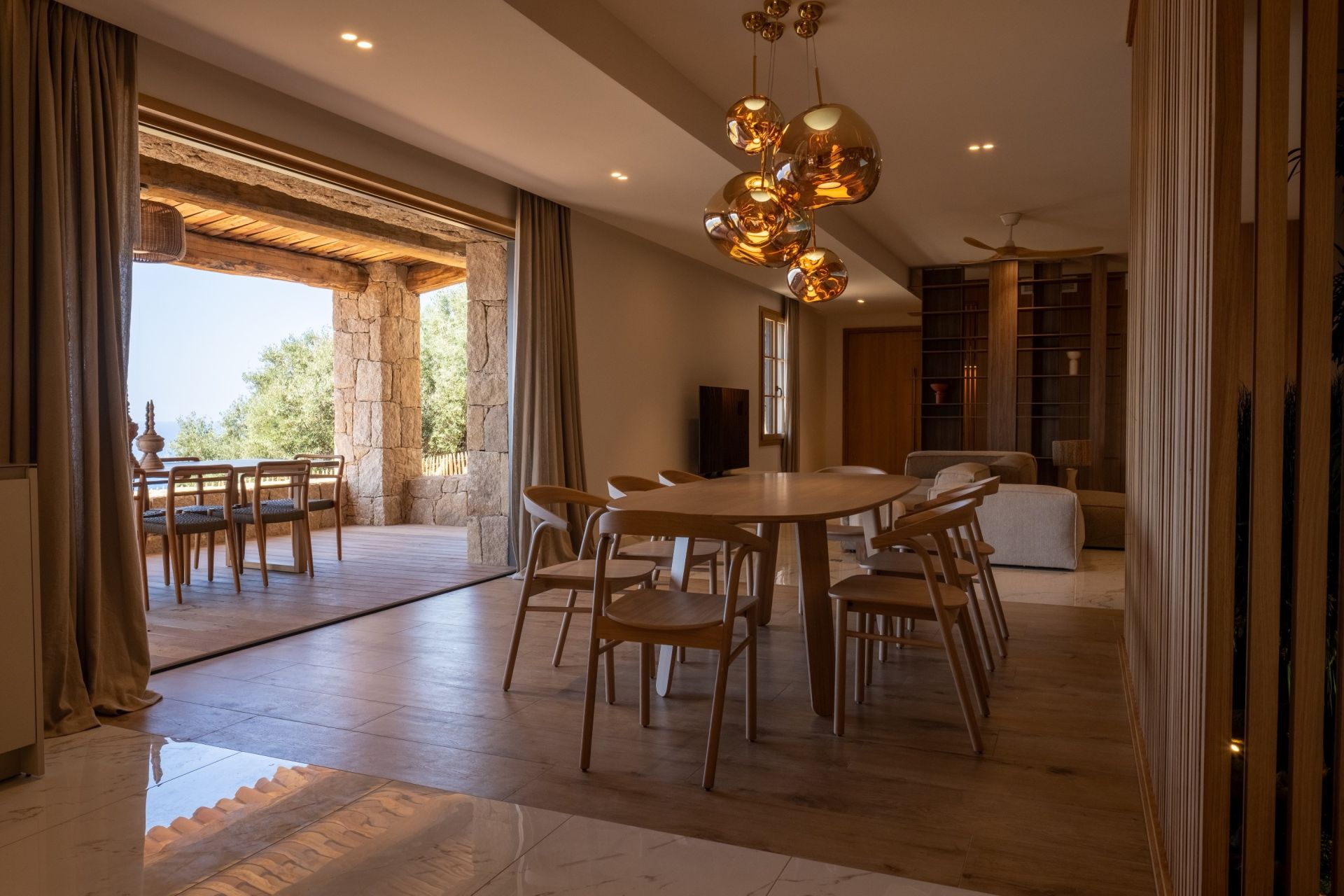 luxury house 6 Rooms for seasonal rent on AJACCIO (20000)