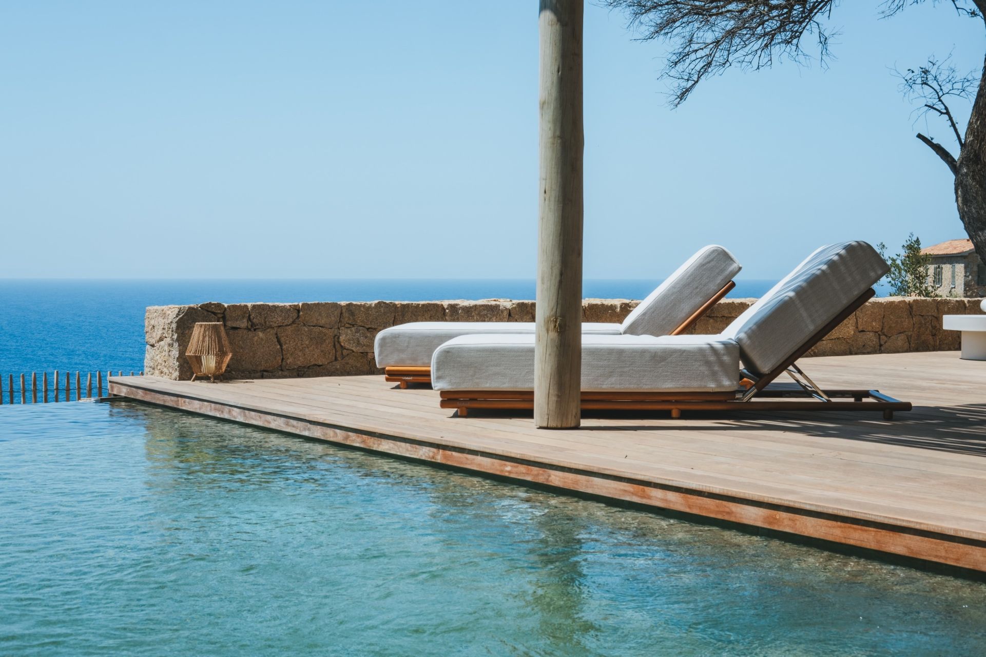 luxury house 6 Rooms for seasonal rent on AJACCIO (20000)