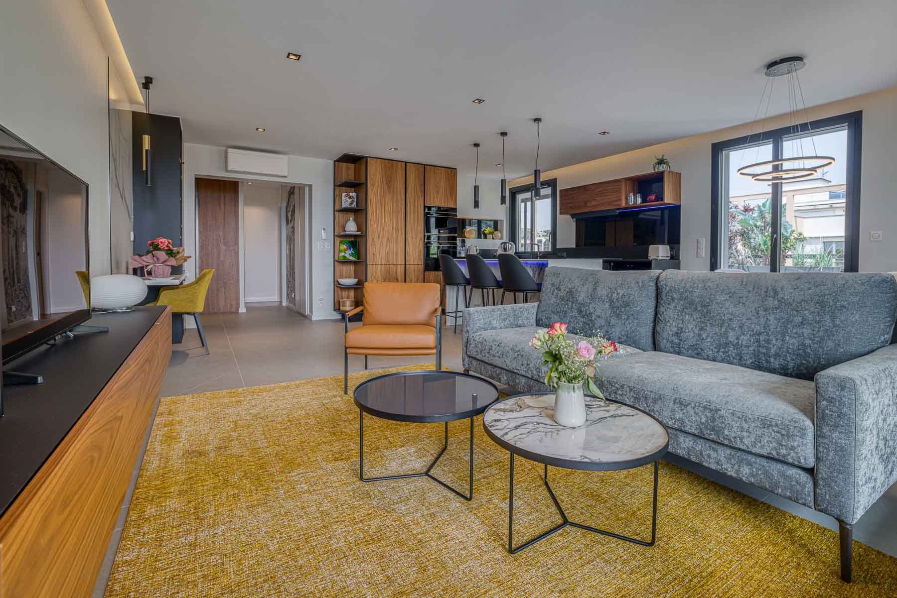 luxury apartment 4 Rooms for sale on ANNECY LE VIEUX (74940)