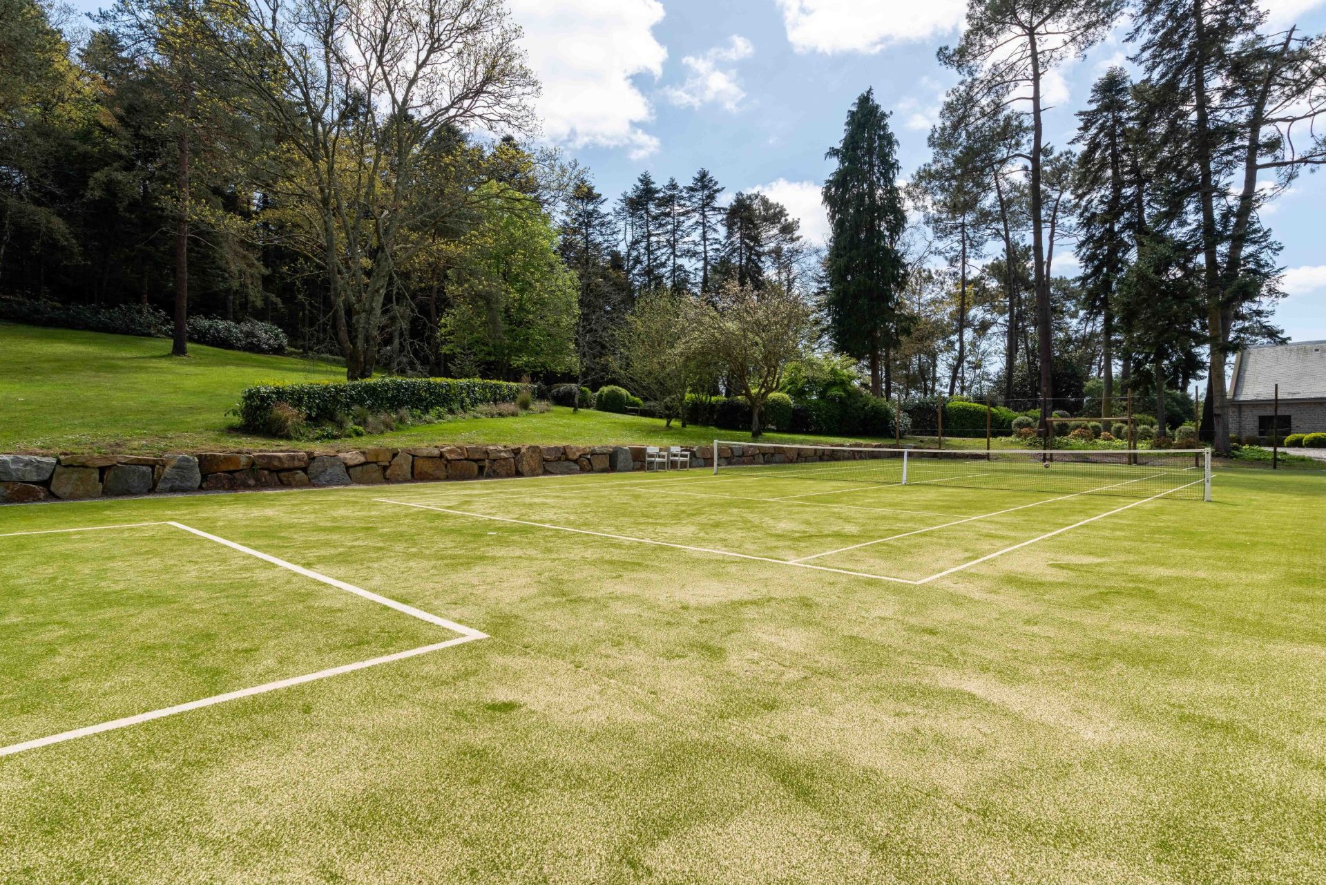 villa de luxe 9 Pièces en location saisonnière sur RIEC SUR BELON (29340)