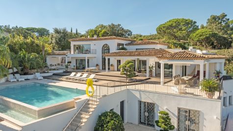 Sale Contemporary house Grimaud 8&nbsp;Rooms 320&nbsp;m²