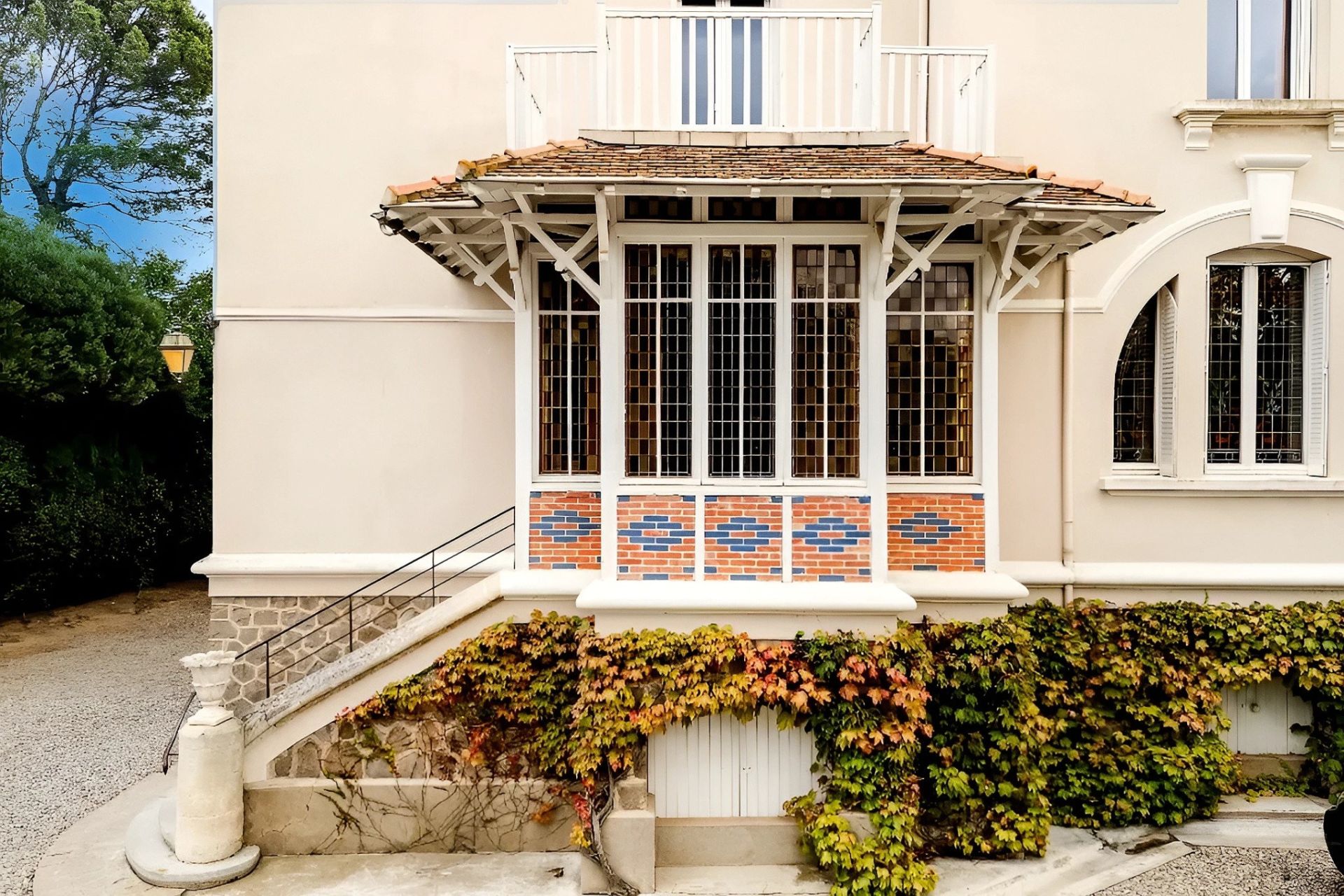 maison de luxe 18 Pièces en vente sur HOMPS (11200)