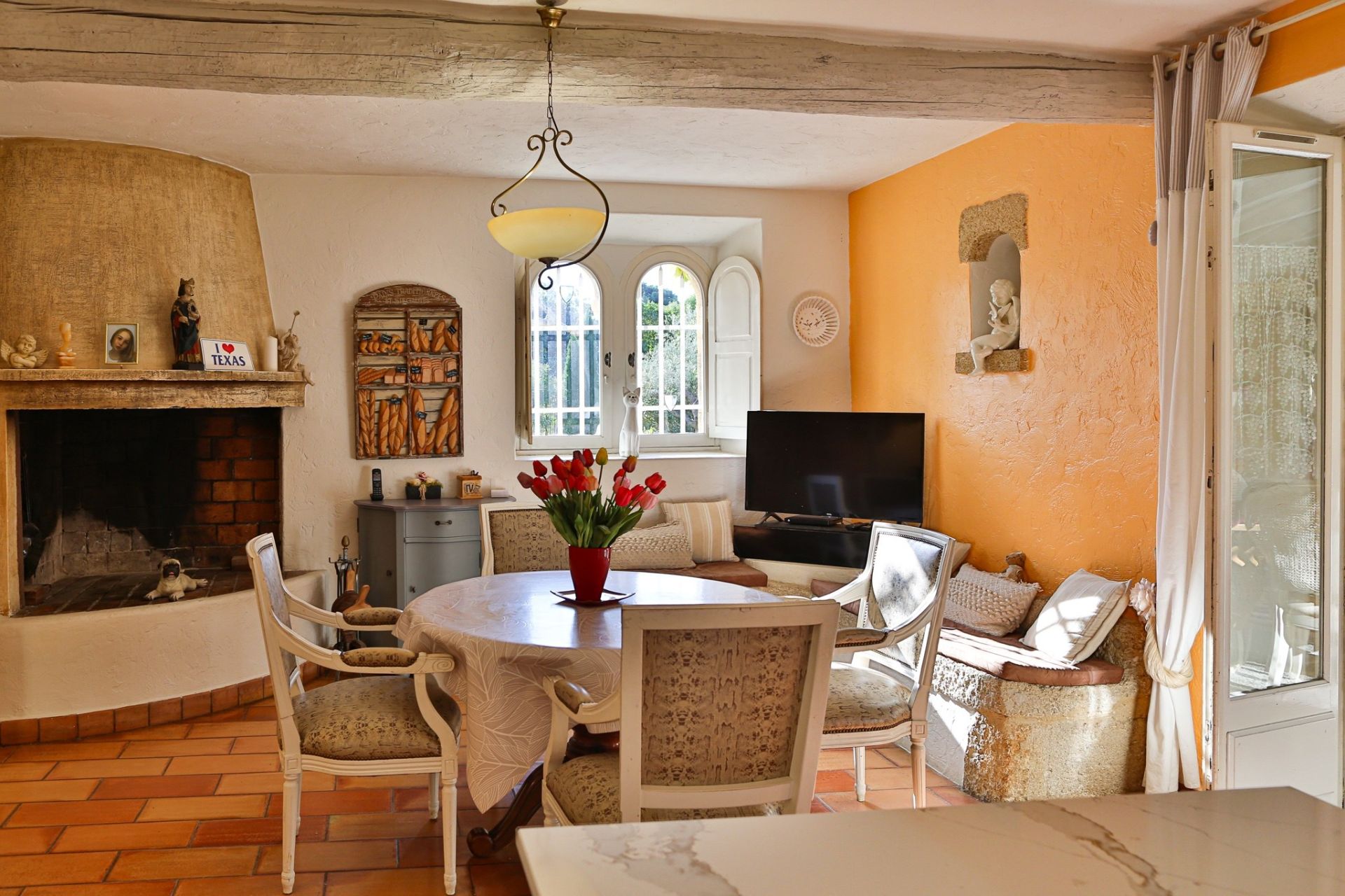 luxury house 19 Rooms for sale on TAILLADES (84300)