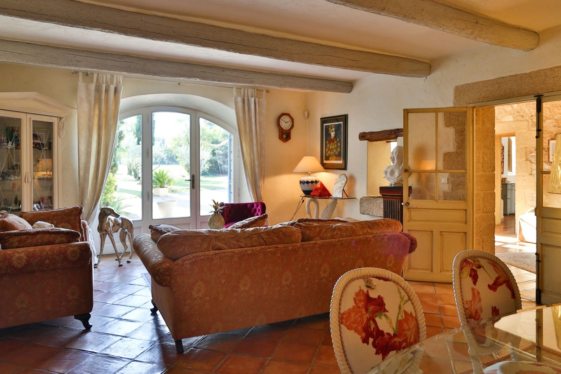 luxury house 19 Rooms for sale on TAILLADES (84300)