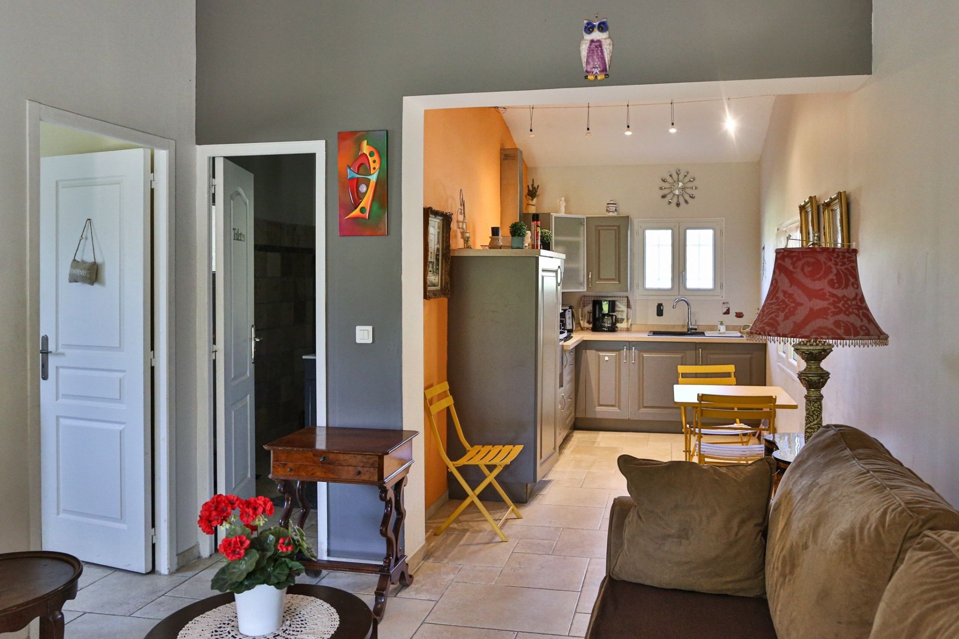 luxury house 19 Rooms for sale on TAILLADES (84300)