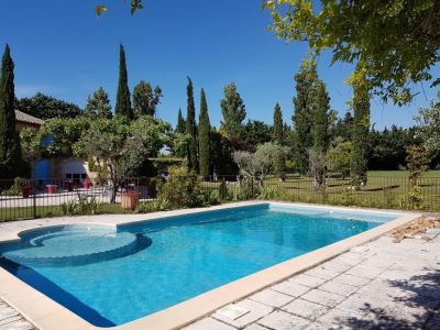 Sale Luxury house Taillades 19 Rooms 311 m²