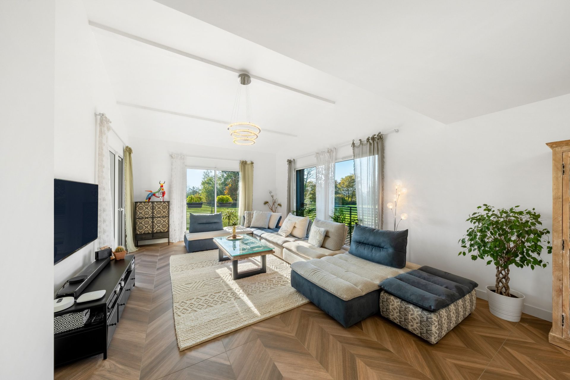maison de luxe 7 Pièces en vente sur ANTHY SUR LEMAN (74200)