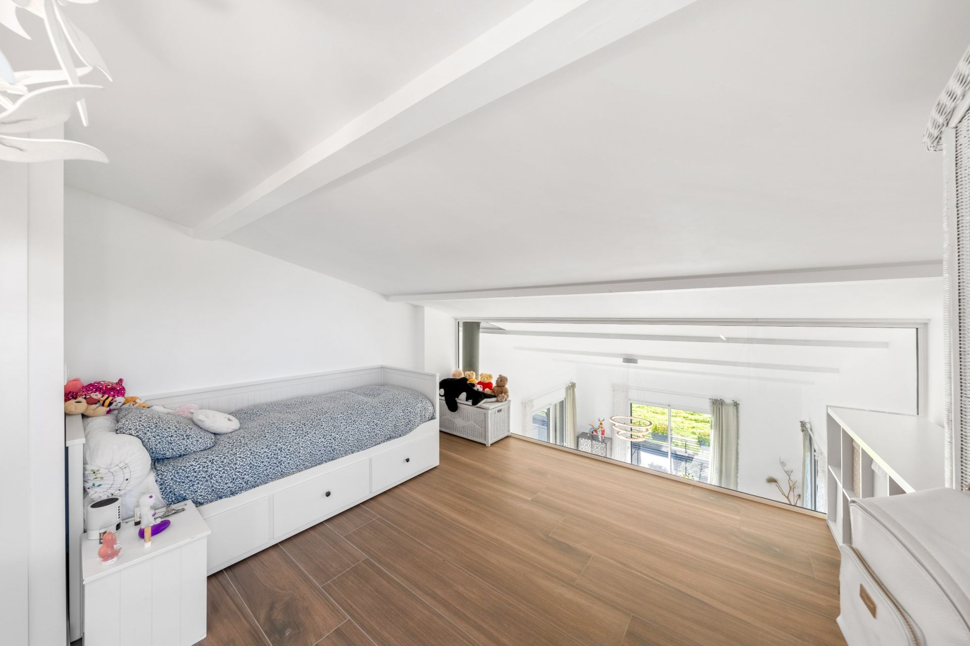 maison de luxe 14 Pièces en vente sur ANTHY SUR LEMAN (74200)