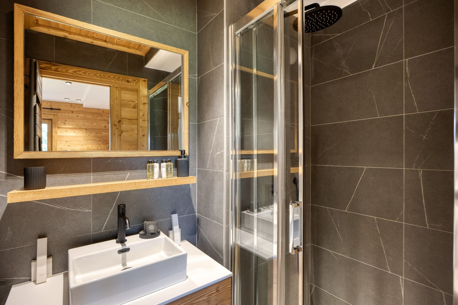 luxury apartment 4 Rooms for seasonal rent on MEGEVE (74120)