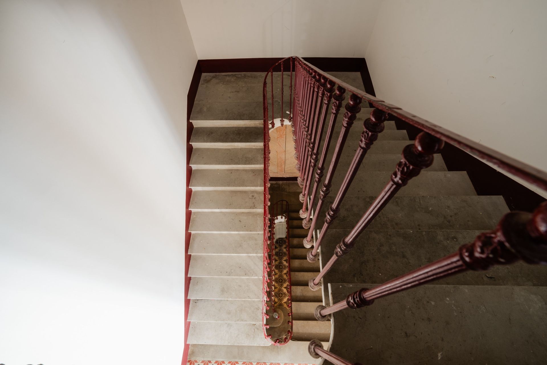 luxury house 9 Rooms for sale on SALLES D AUDE (11110)