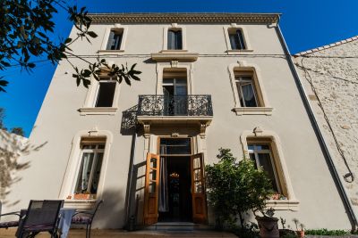 Sale Luxury house Salles-d'Aude 9 Rooms 304 m²