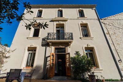 Sale Luxury house Salles-d'Aude 9&nbsp;Rooms 304&nbsp;m²