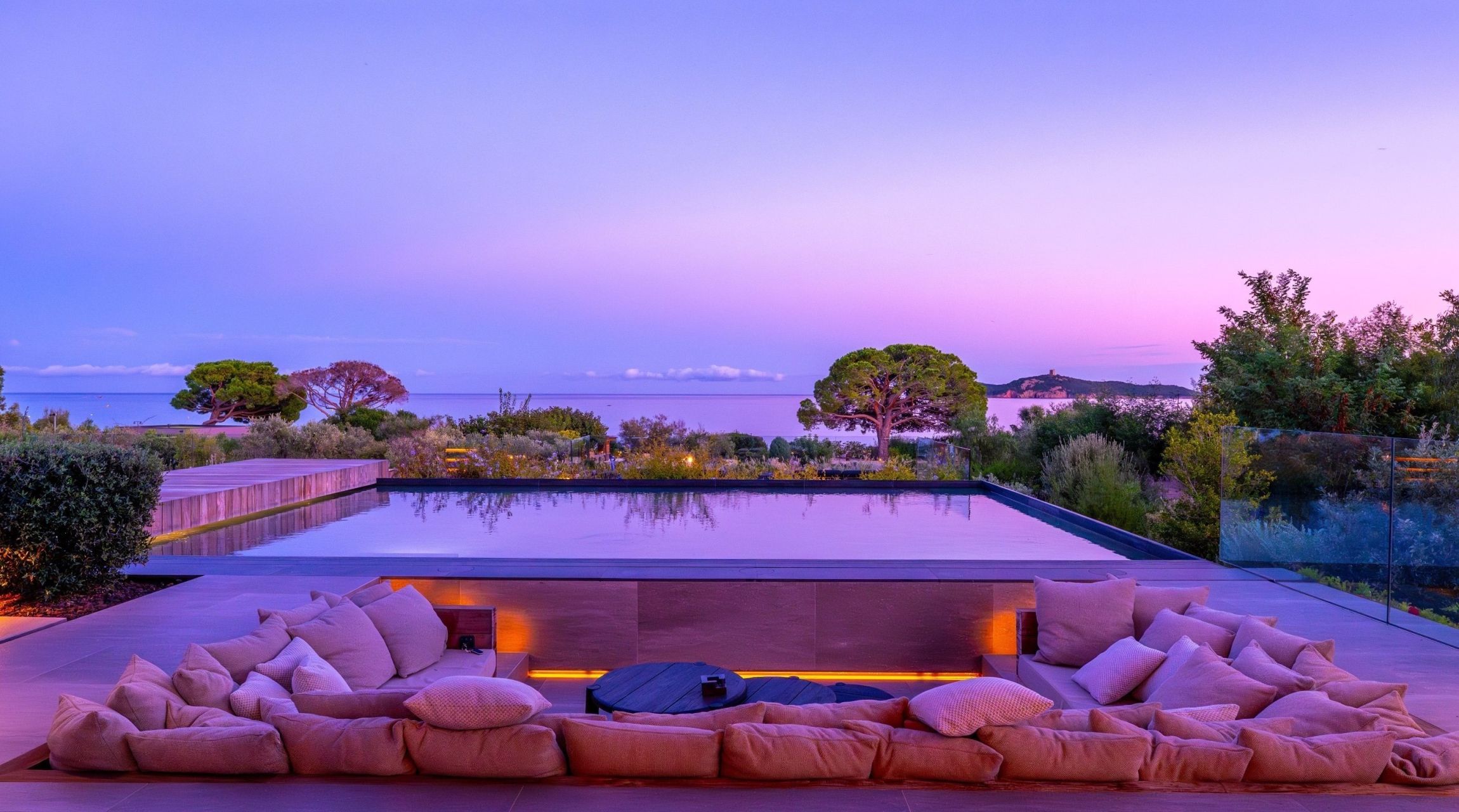 luxury villa 9 Rooms for seasonal rent on STE LUCIE DE PORTO VECCHIO (20144)