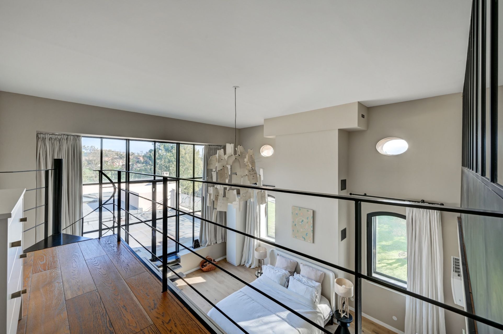 luxury house 6 Rooms for sale on AIX EN PROVENCE (13100)